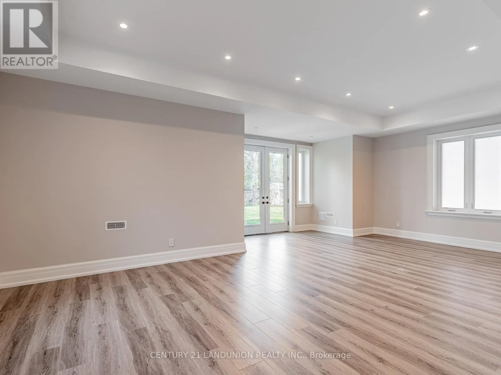 36A ELM GROVE AVENUE