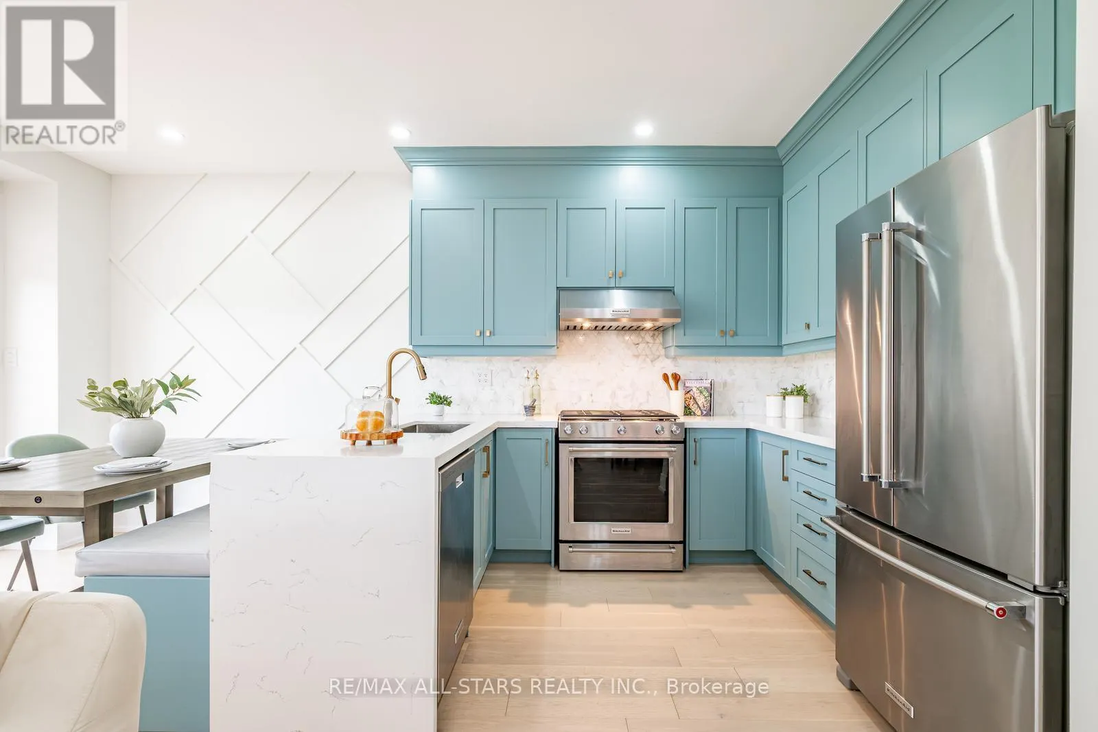 166 JAMES RATCLIFF AVENUE