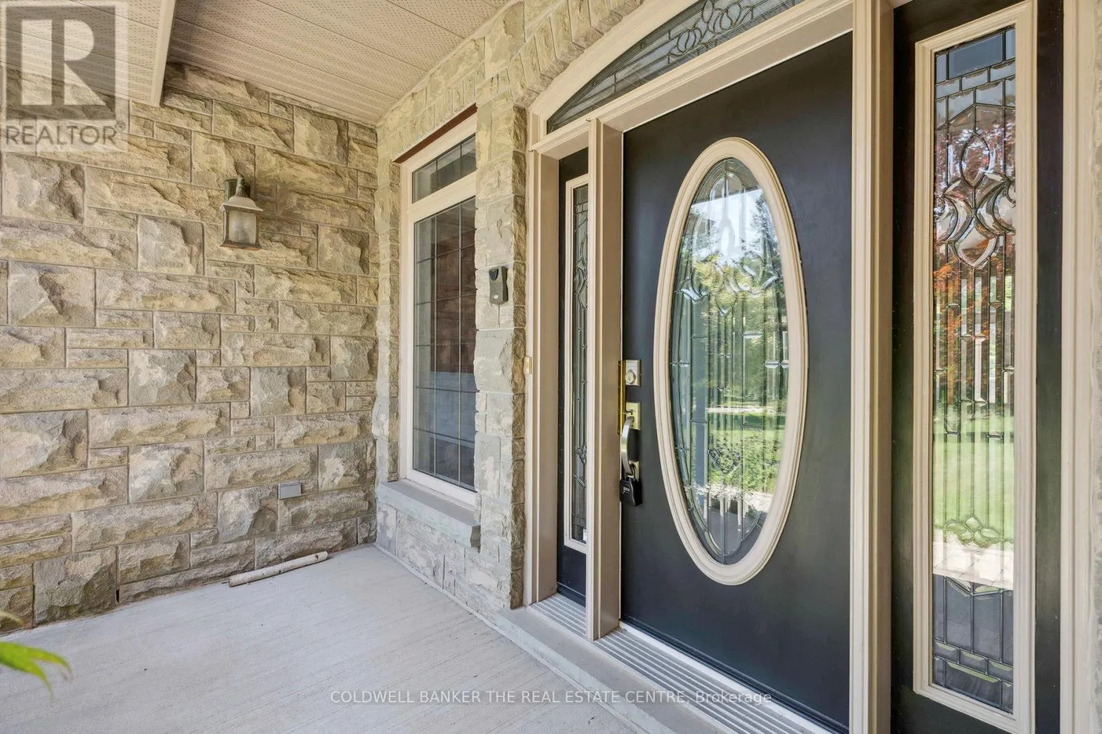 54 PINE POST ROAD