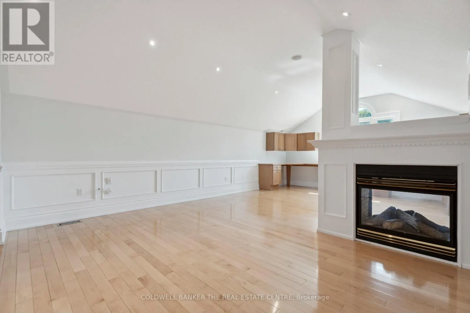 54 PINE POST ROAD
