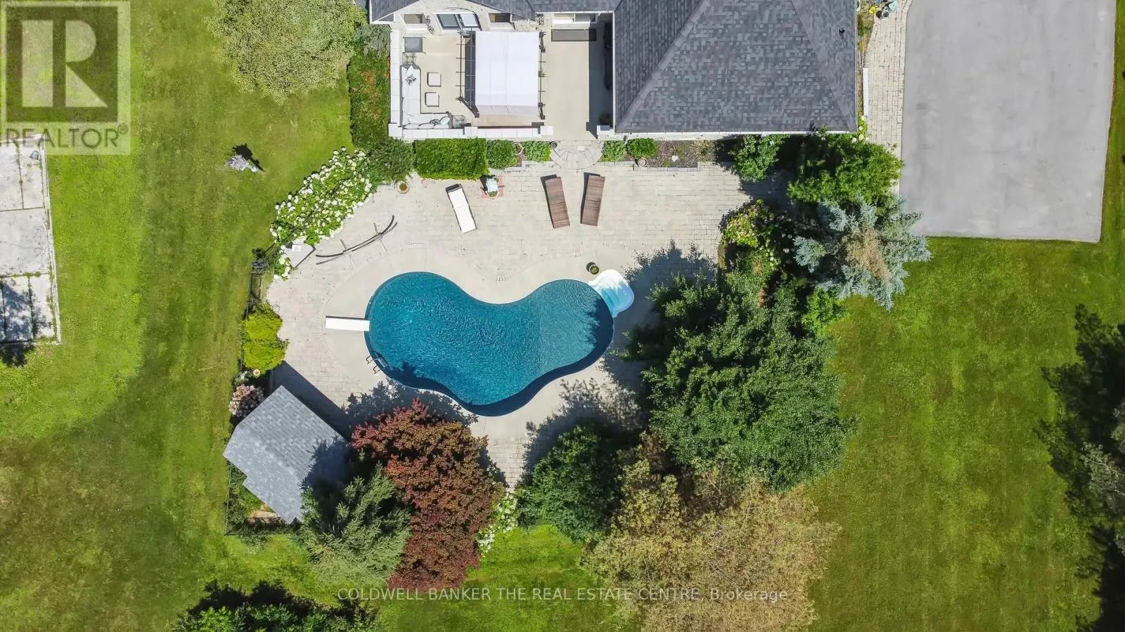 54 PINE POST ROAD