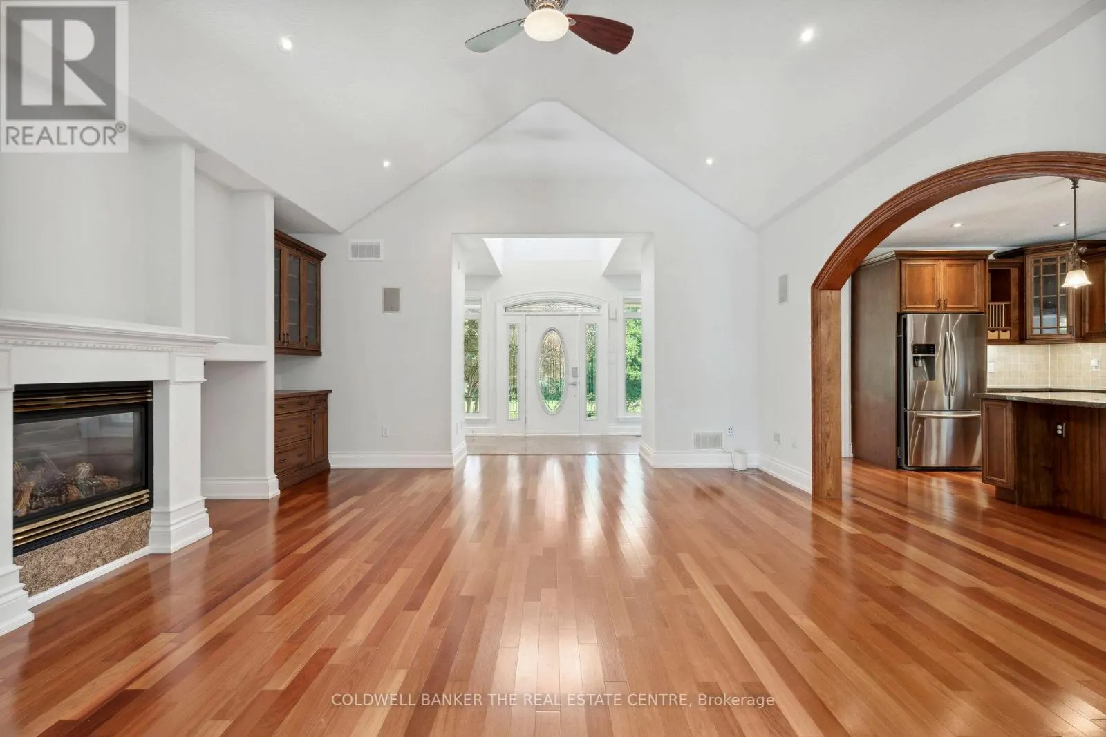 54 PINE POST ROAD