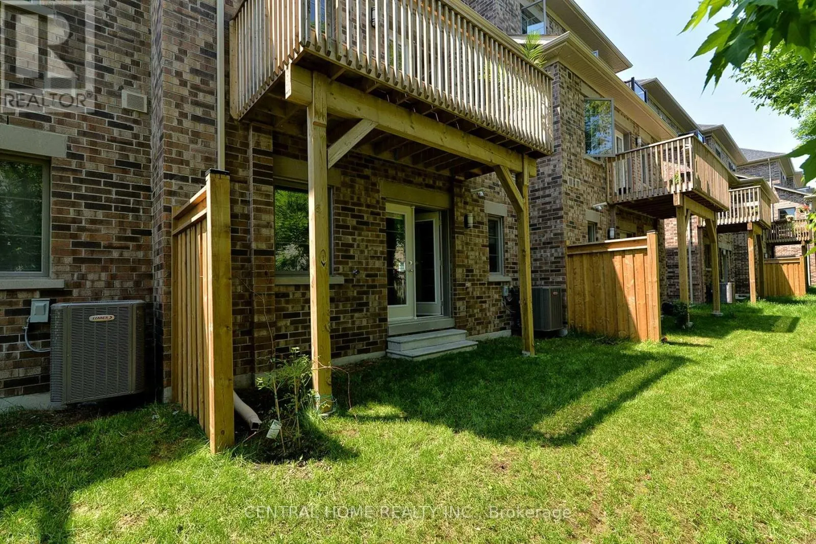 47 DIVON LANE