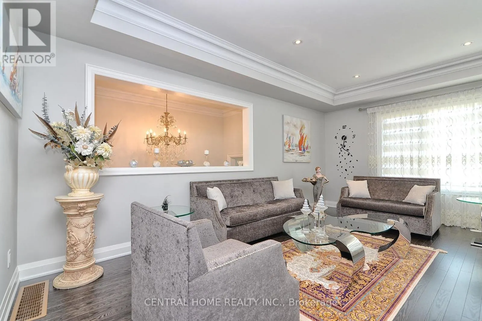 47 DIVON LANE