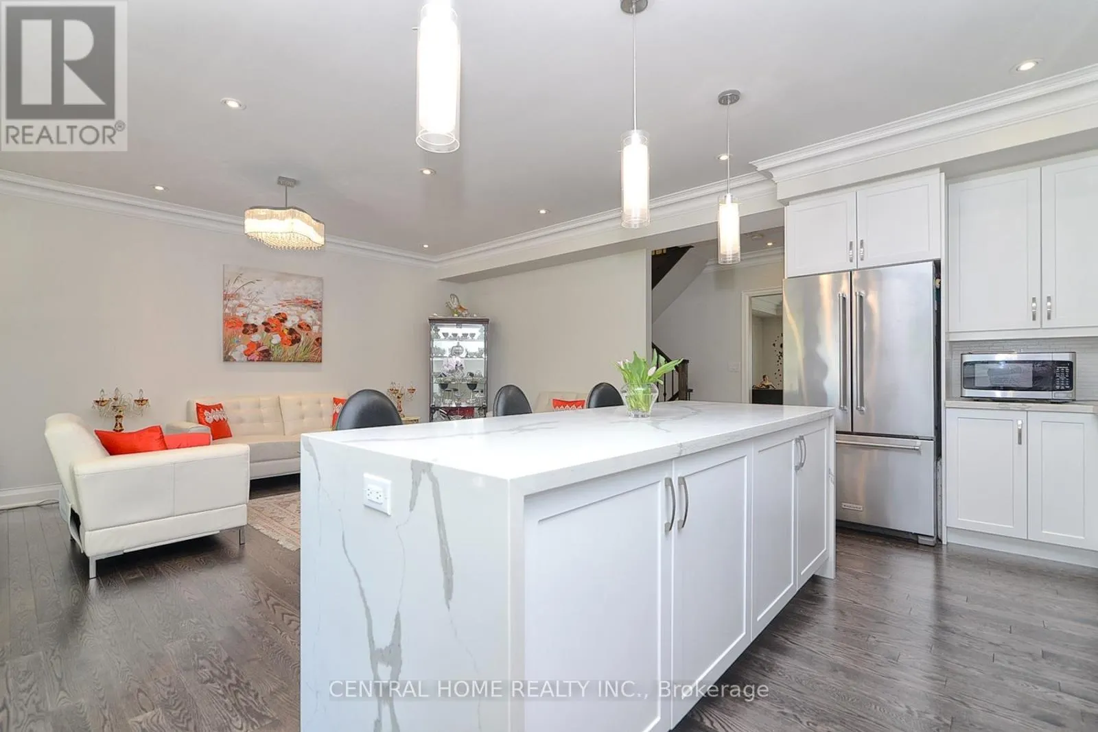 47 DIVON LANE