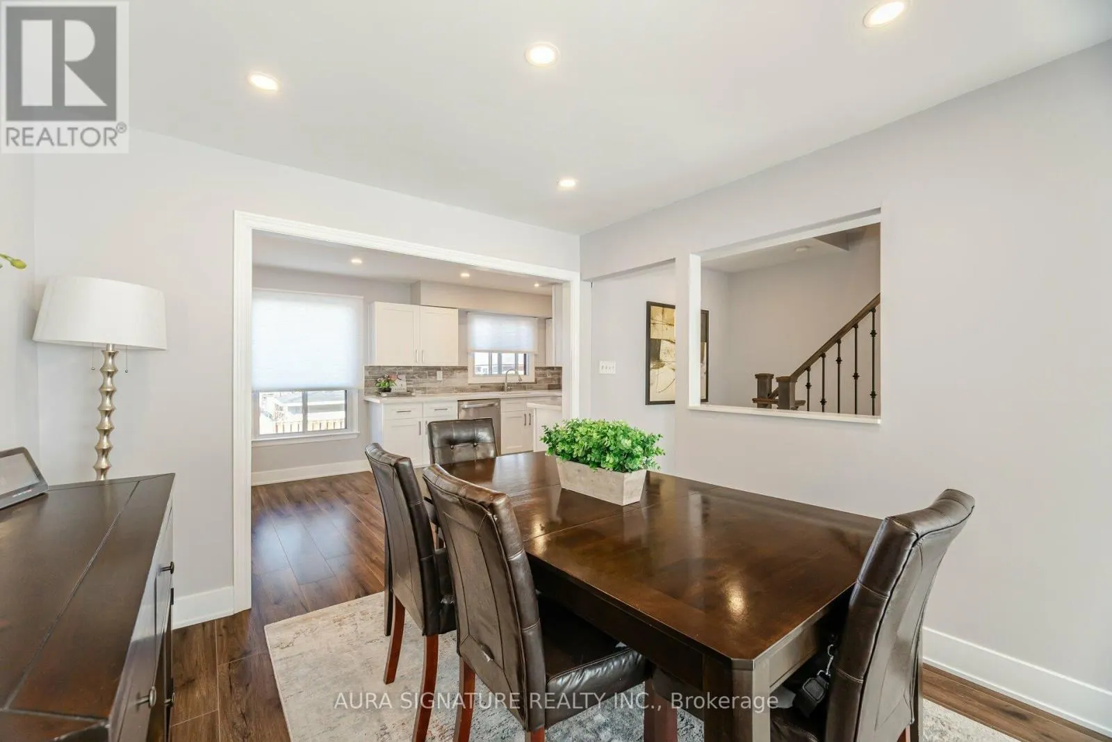 26 - 88 RAINBOW DRIVE