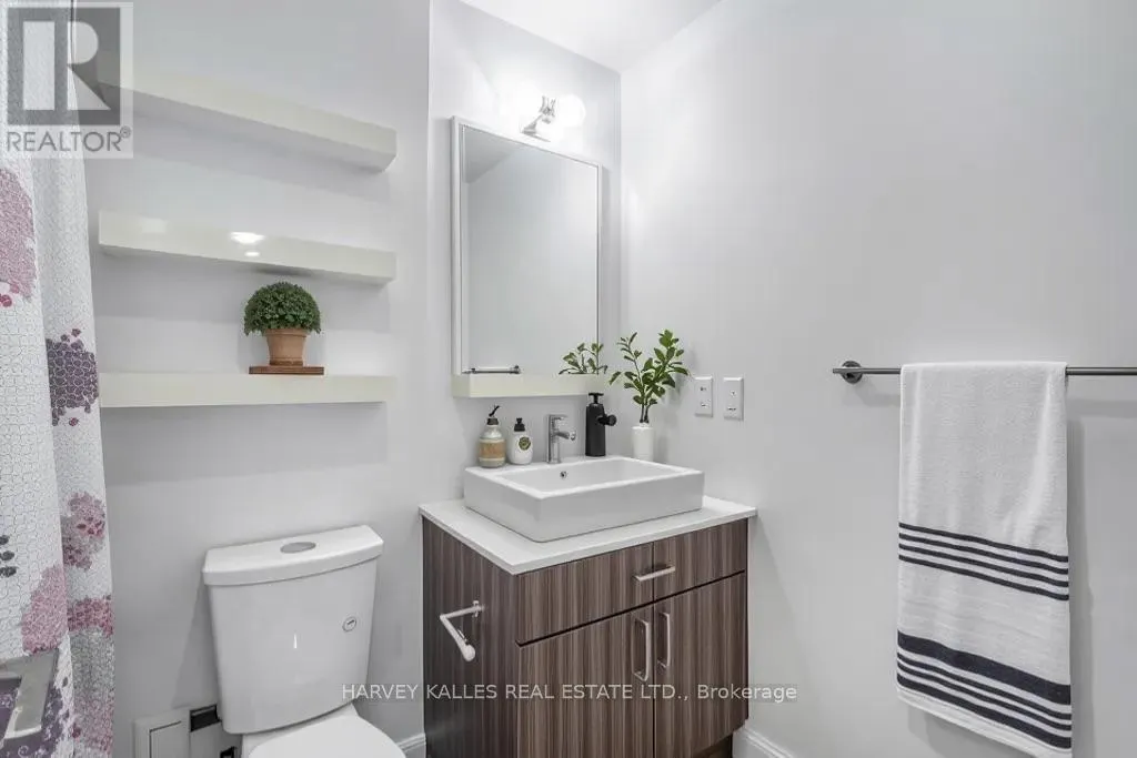SE204 - 9199 YONGE STREET
