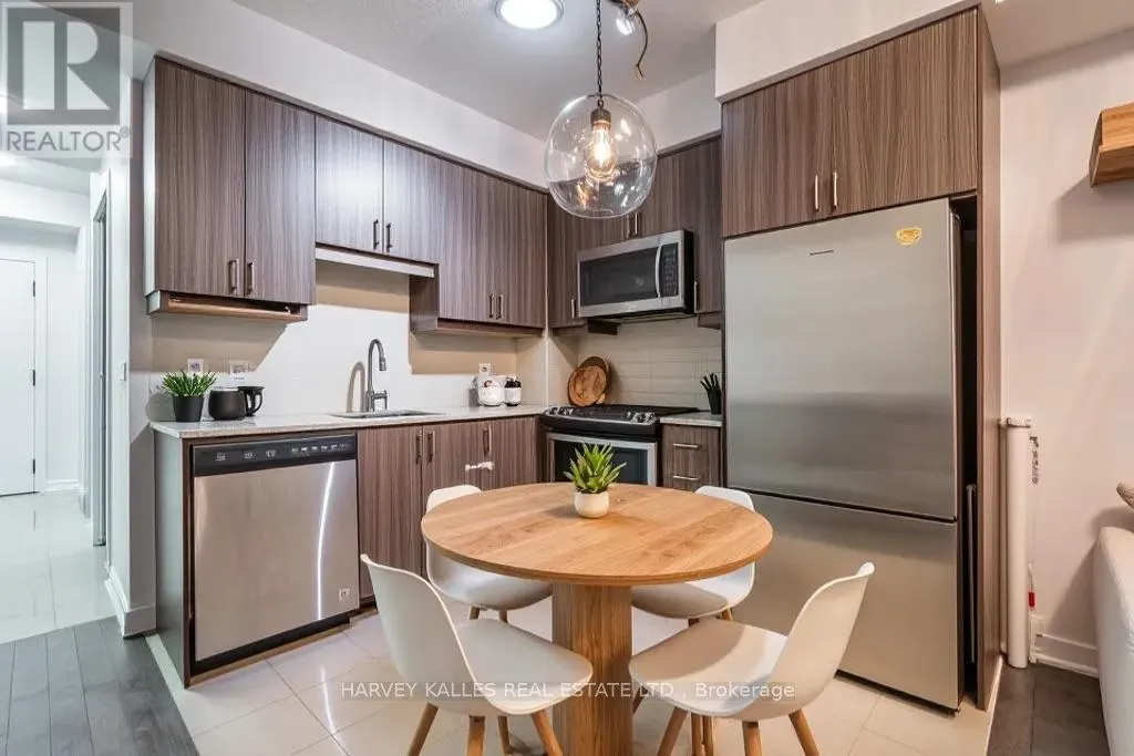 SE204 - 9199 YONGE STREET