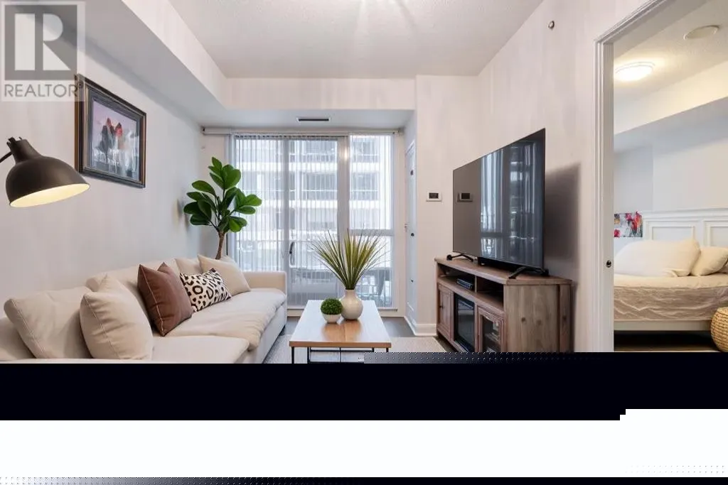 SE204 - 9199 YONGE STREET