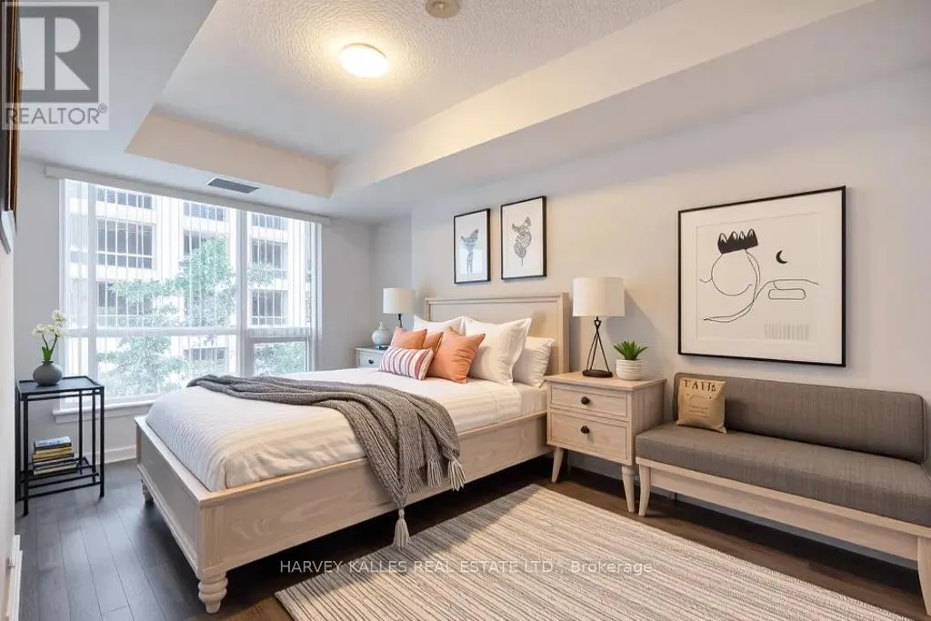 SE204 - 9199 YONGE STREET