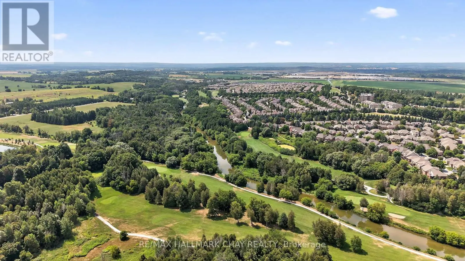 33 PARKETTE DRIVE