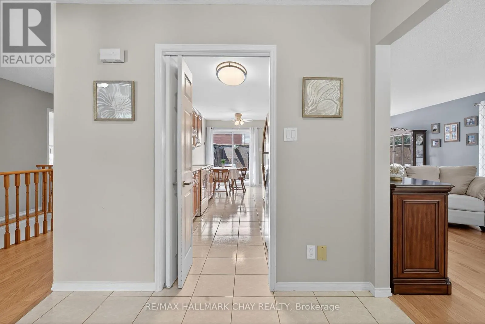 33 PARKETTE DRIVE