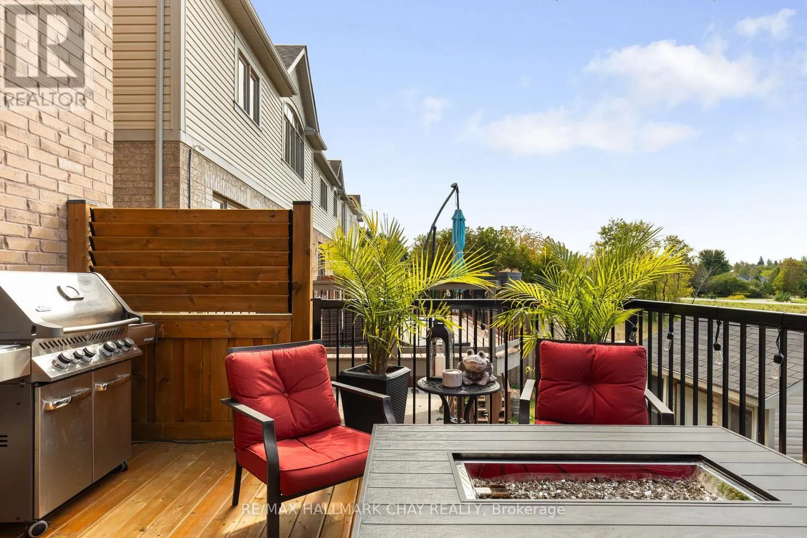 76 CAUTHERS CRESCENT