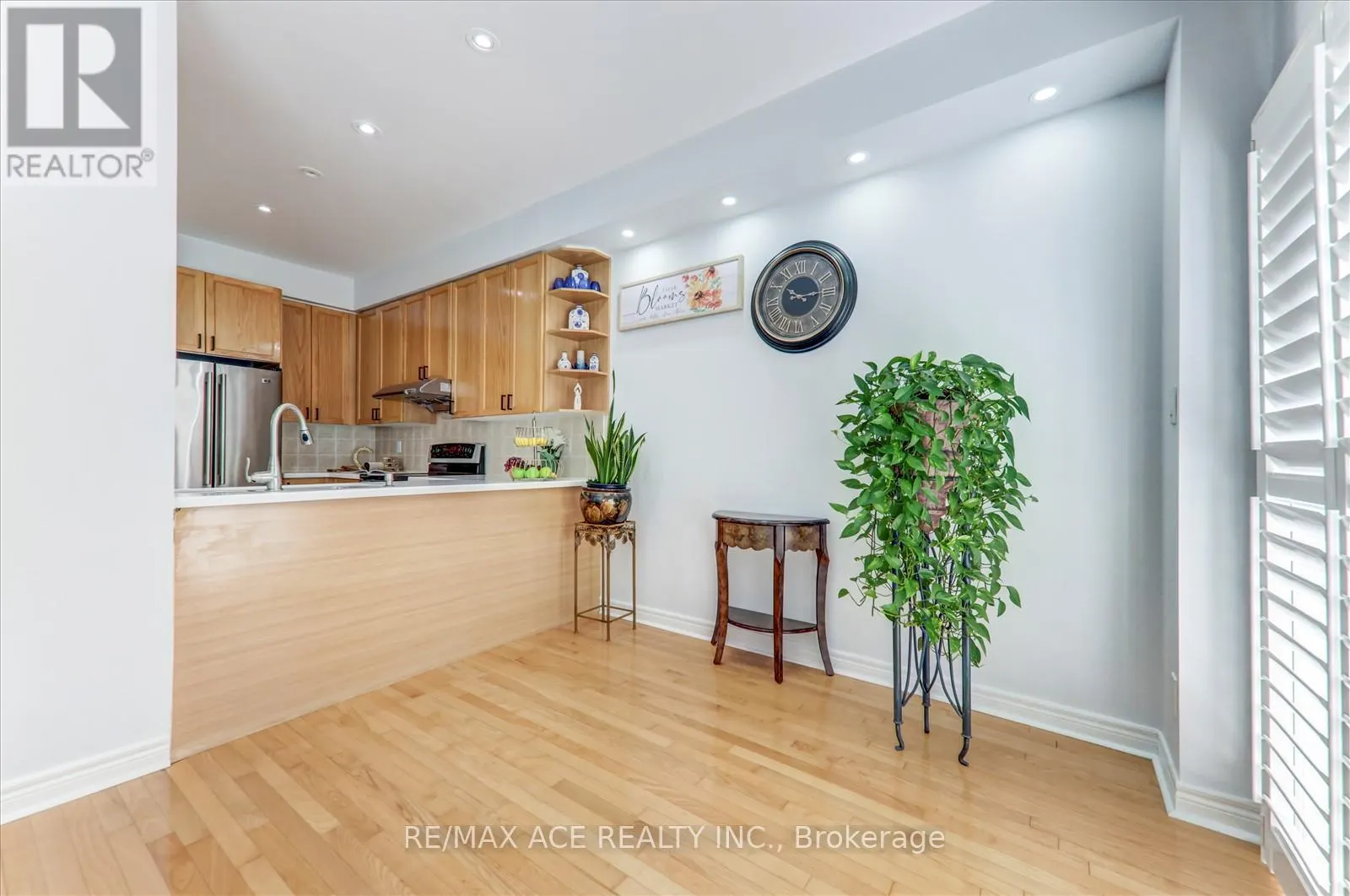 59 COZENS DRIVE