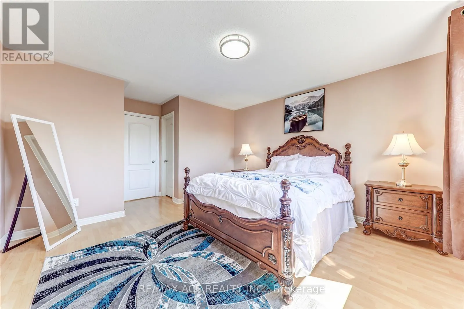 59 COZENS DRIVE