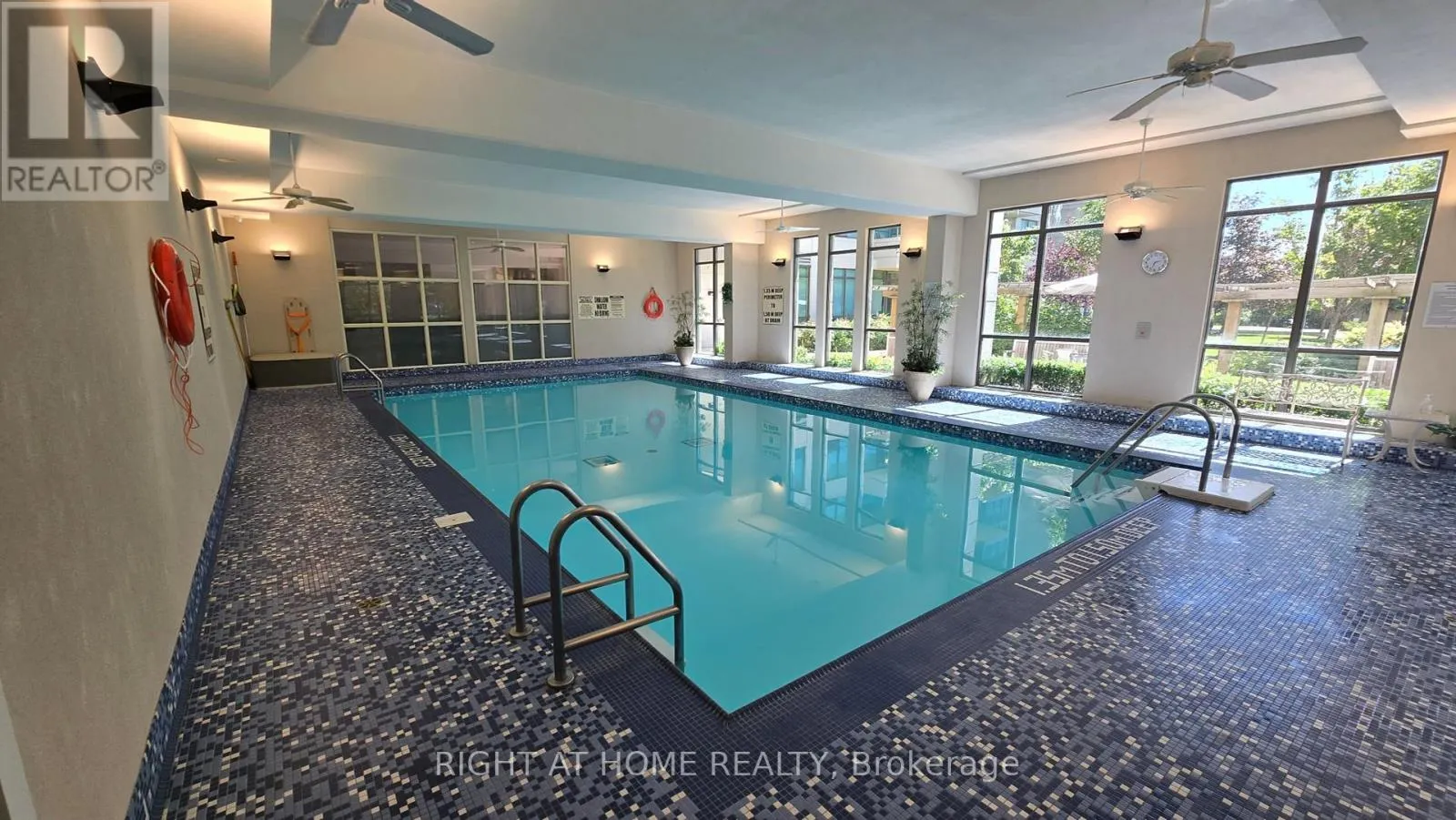 209 - 100 PROMENADE CIRCLE