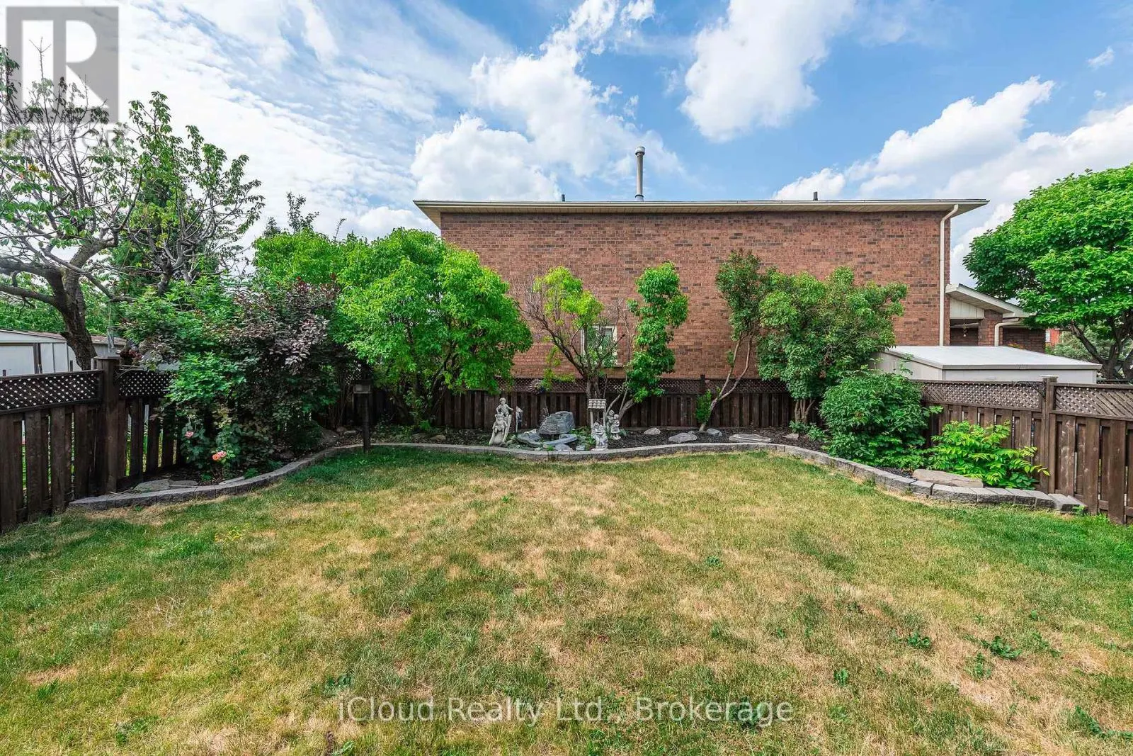 54 EMBASSY DRIVE