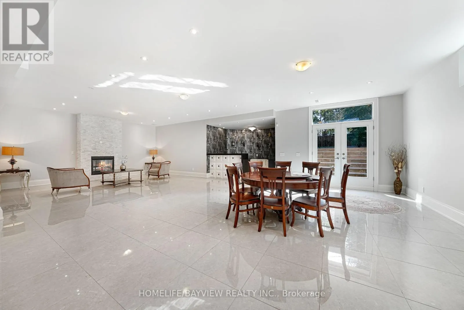 111 HILLVIEW ROAD