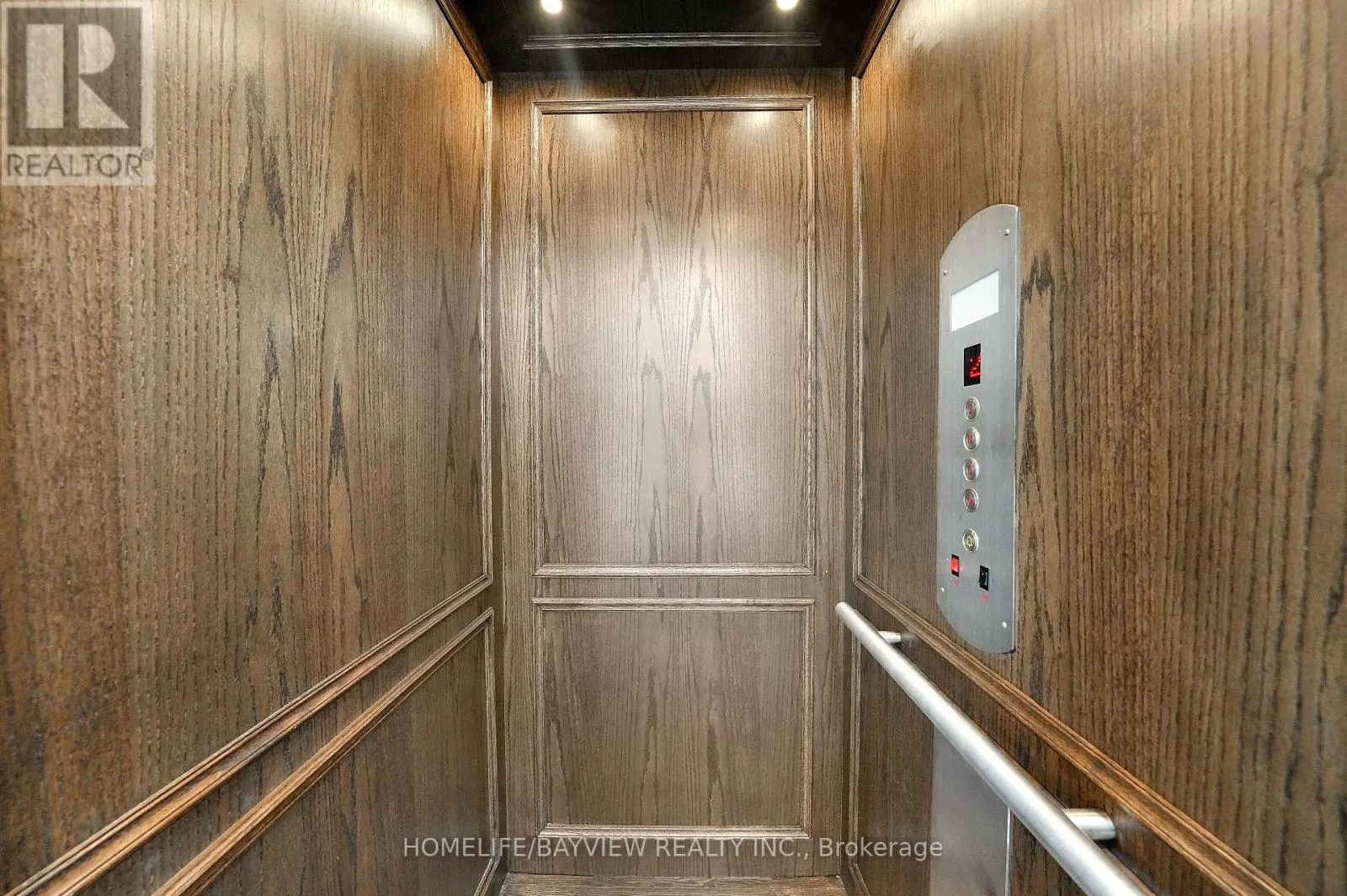 111 HILLVIEW ROAD