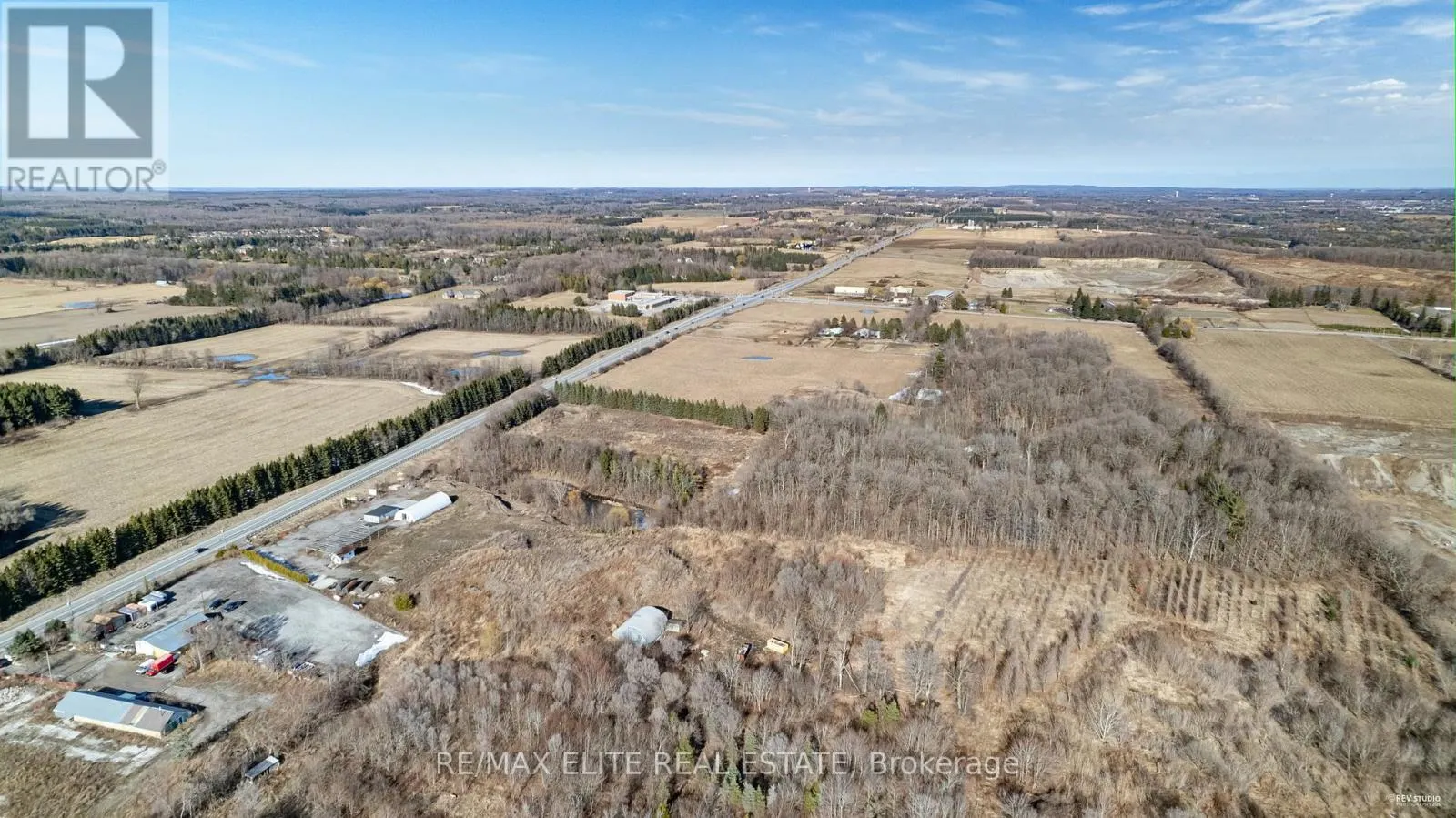 2737 BLOOMINGTON ROAD