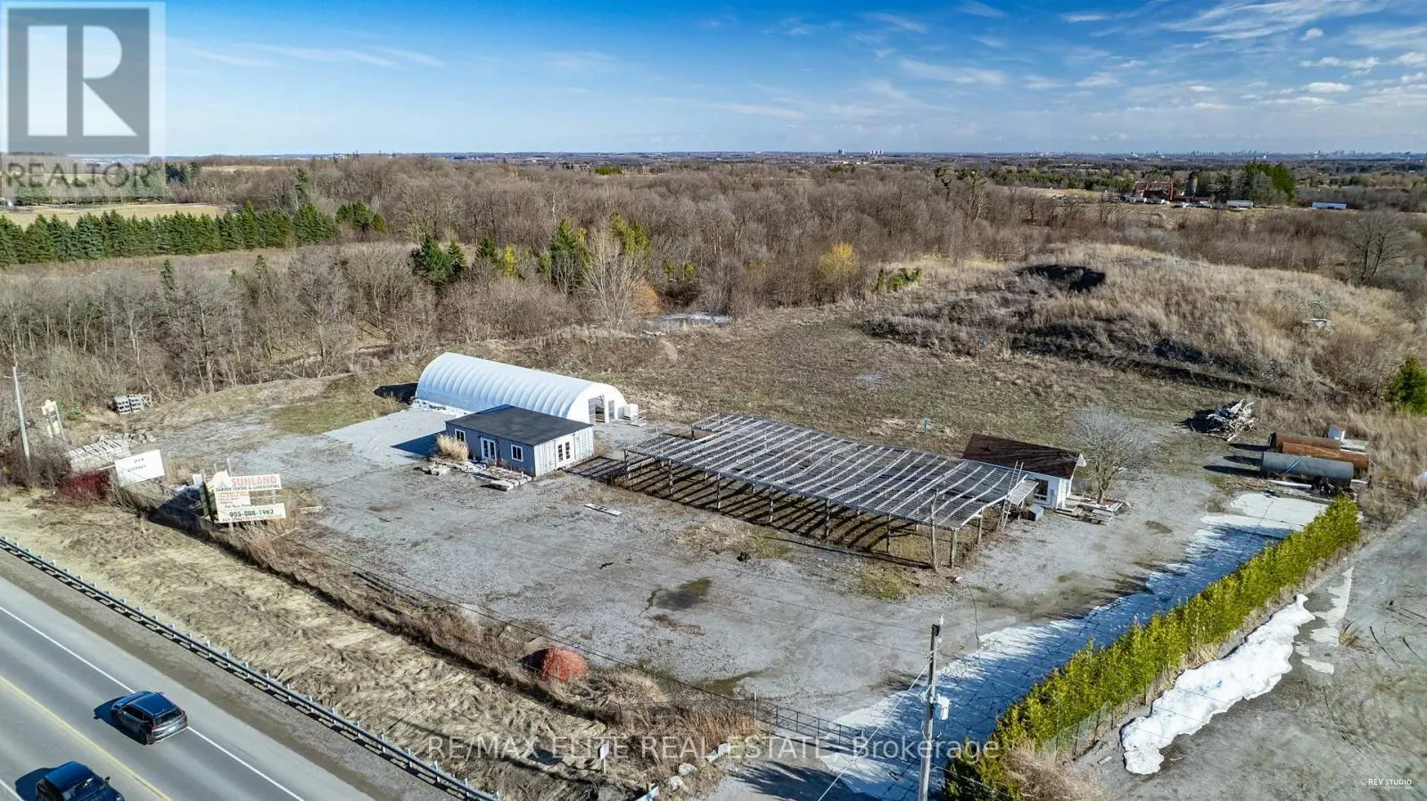 2737 BLOOMINGTON ROAD