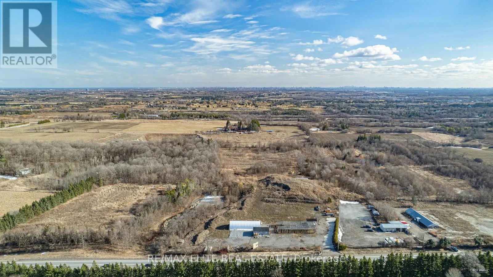 2737 BLOOMINGTON ROAD