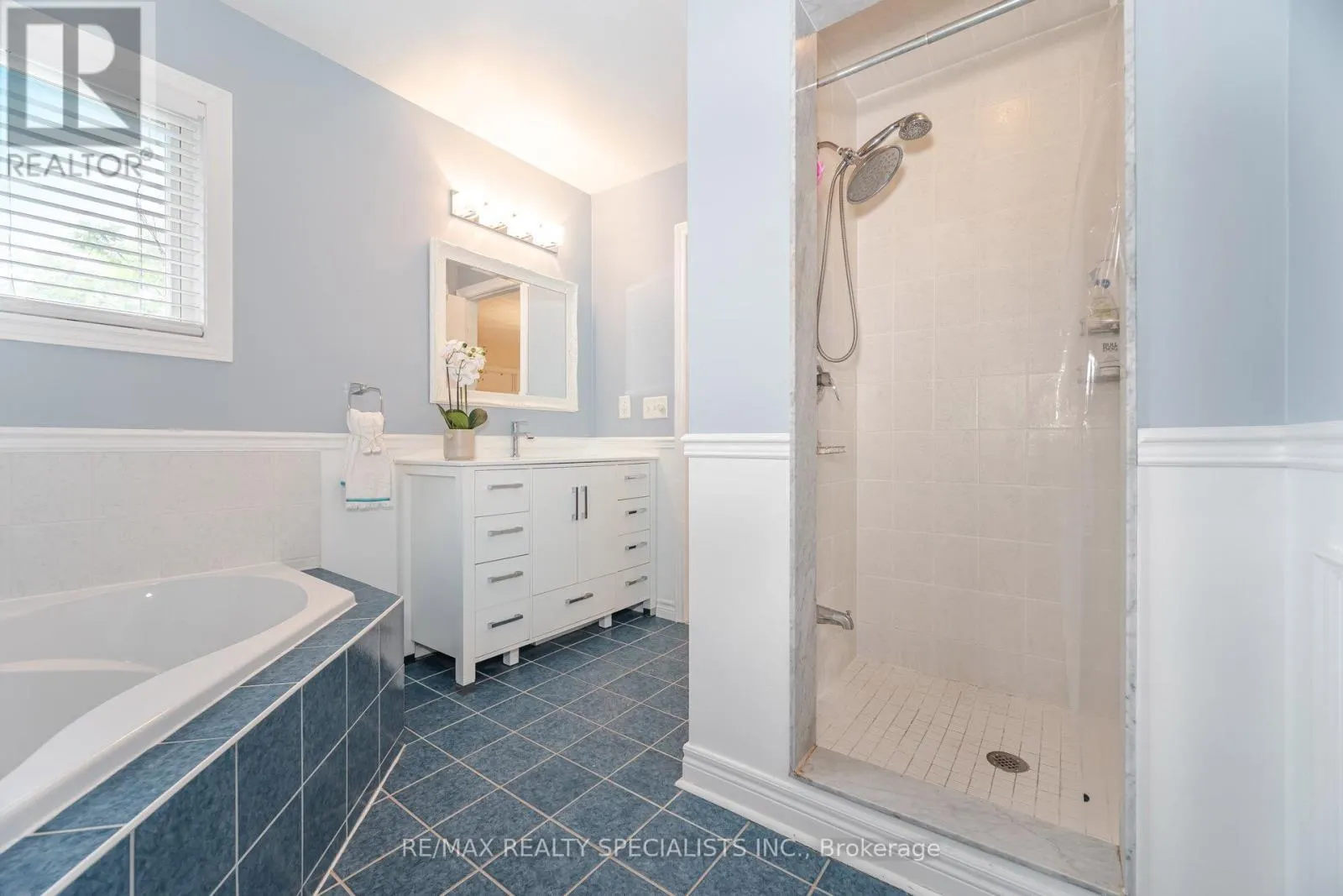 146 MORAINE DRIVE