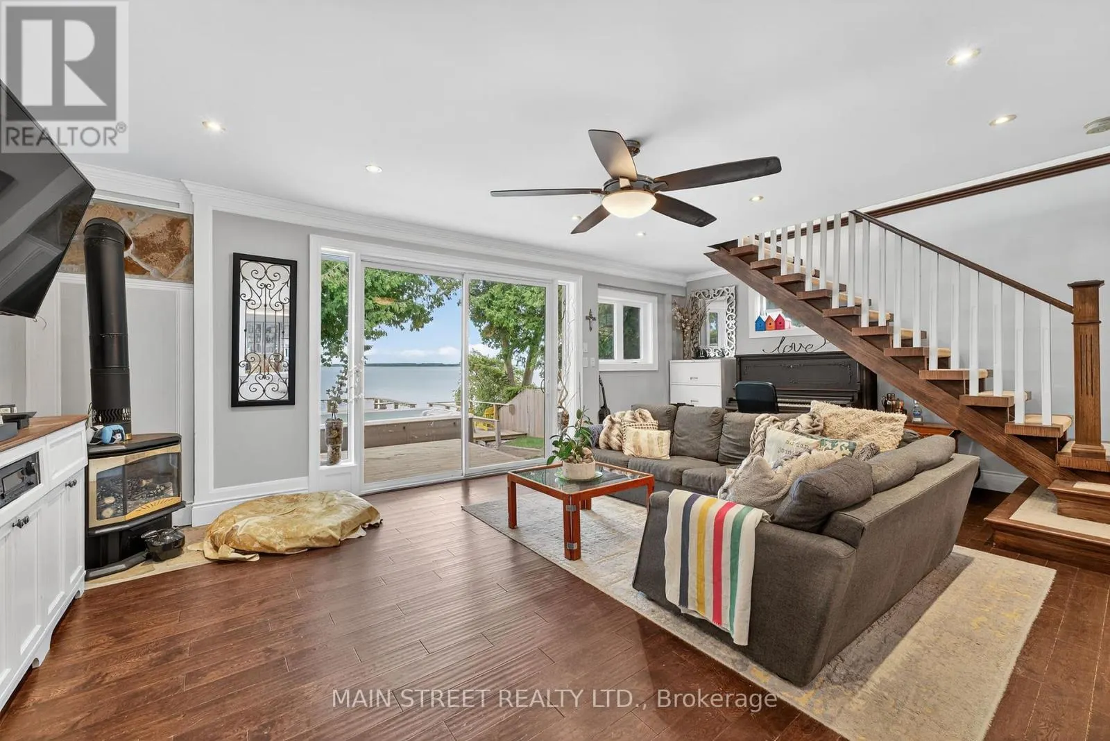 142 CEDAR BEACH ROAD