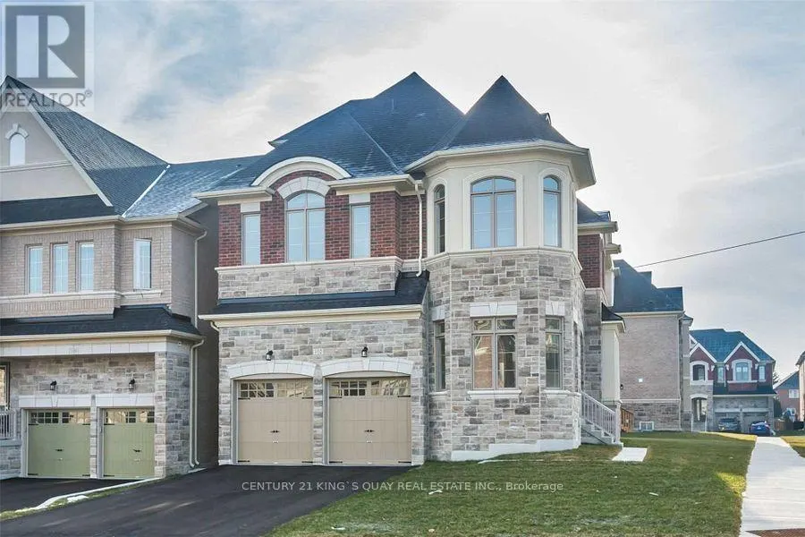 102 GIARDINA CRESCENT