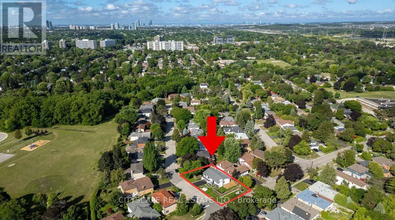 6 PORTREE CRESCENT