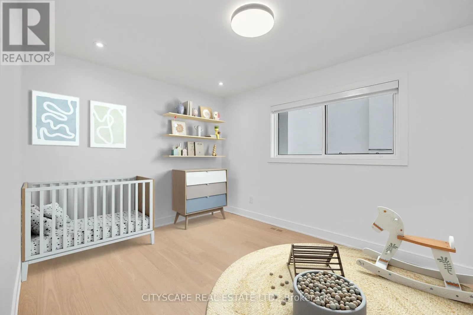 6 PORTREE CRESCENT