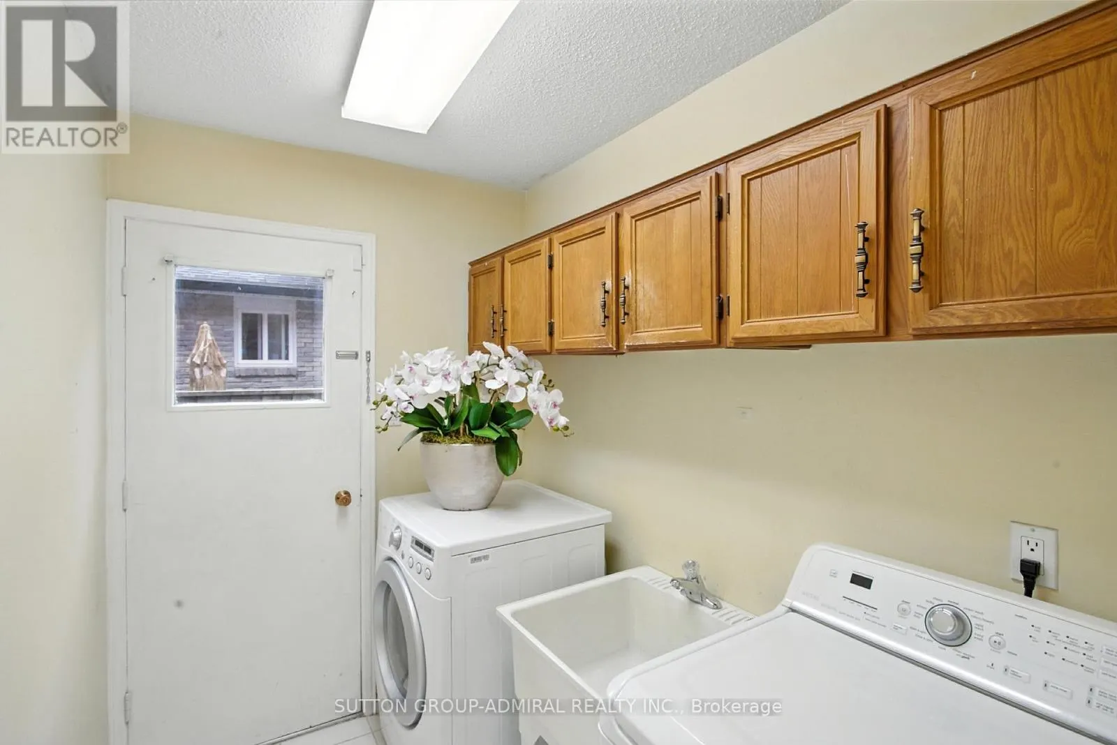 14 WILLOWBROOK ROAD