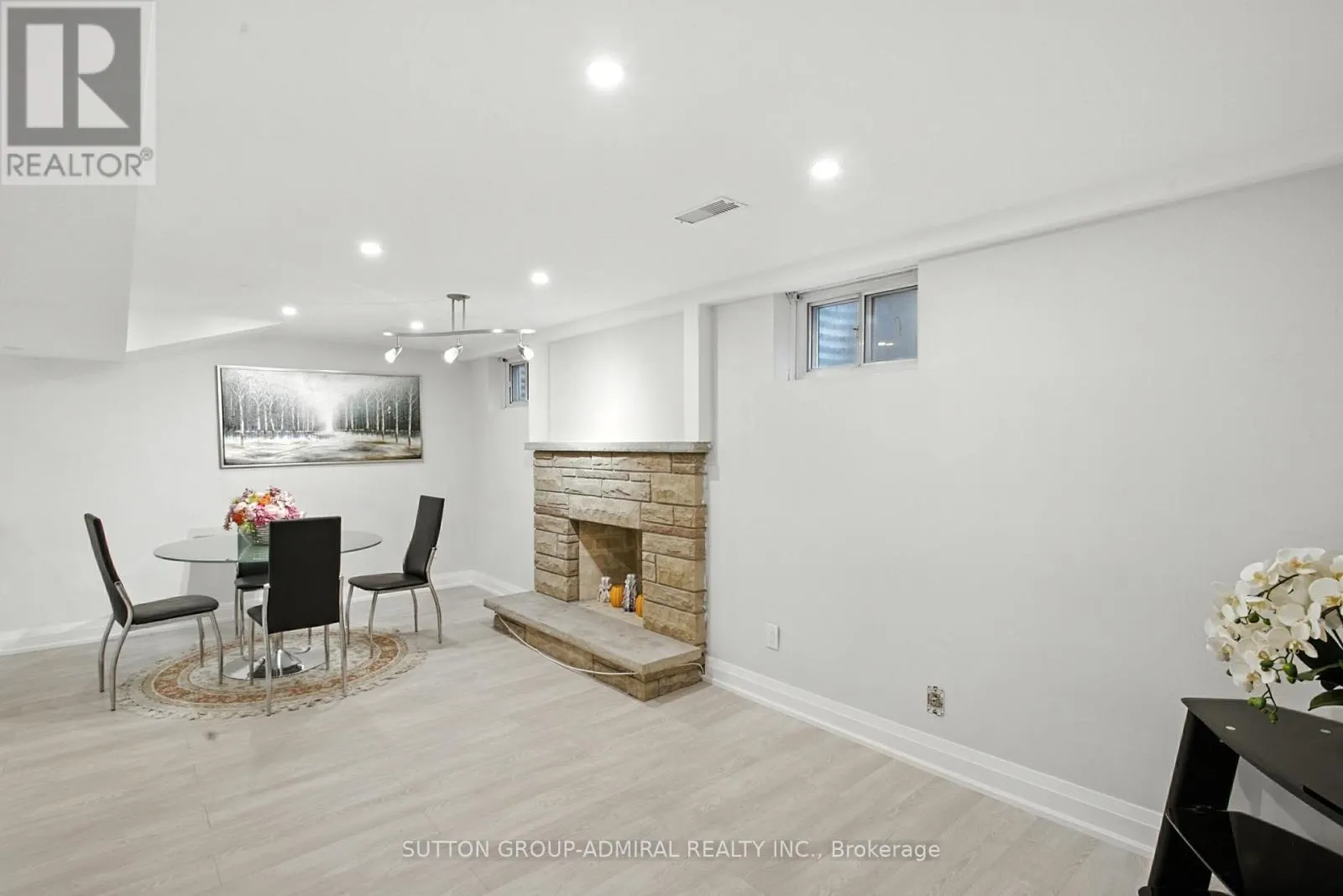 14 WILLOWBROOK ROAD