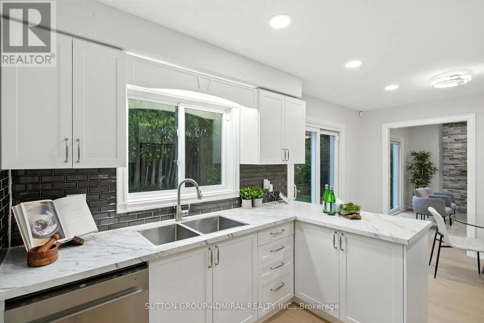 14 WILLOWBROOK ROAD