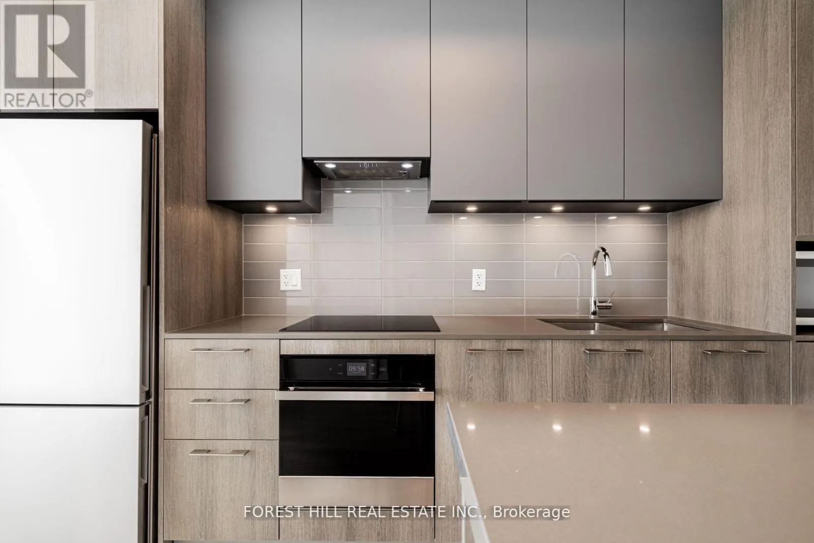 3706 - 8 WATER WALK DRIVE