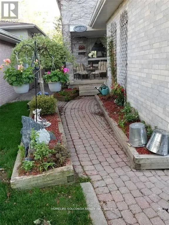 129 KERR BOULEVARD