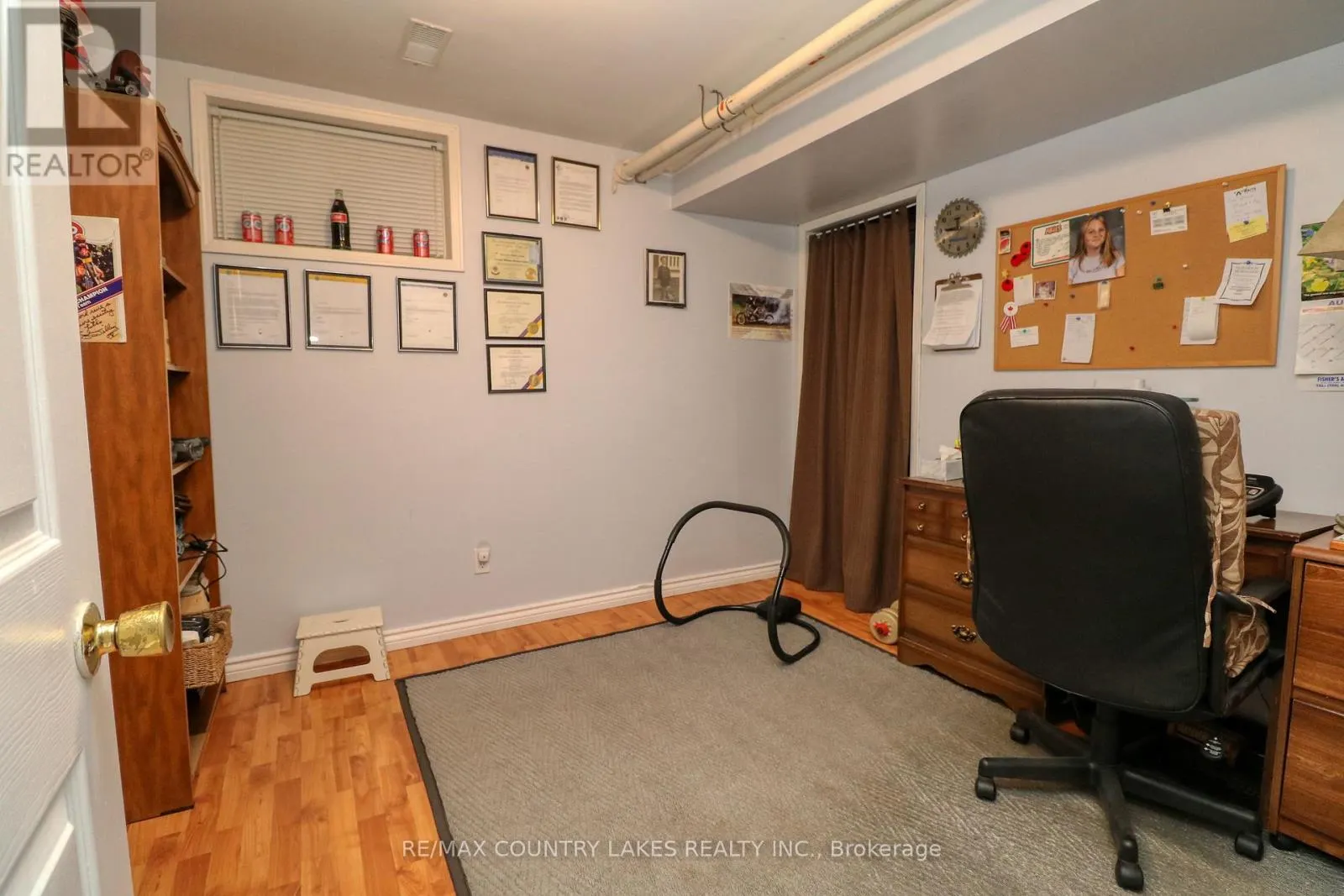 588 MAIN STREET E
