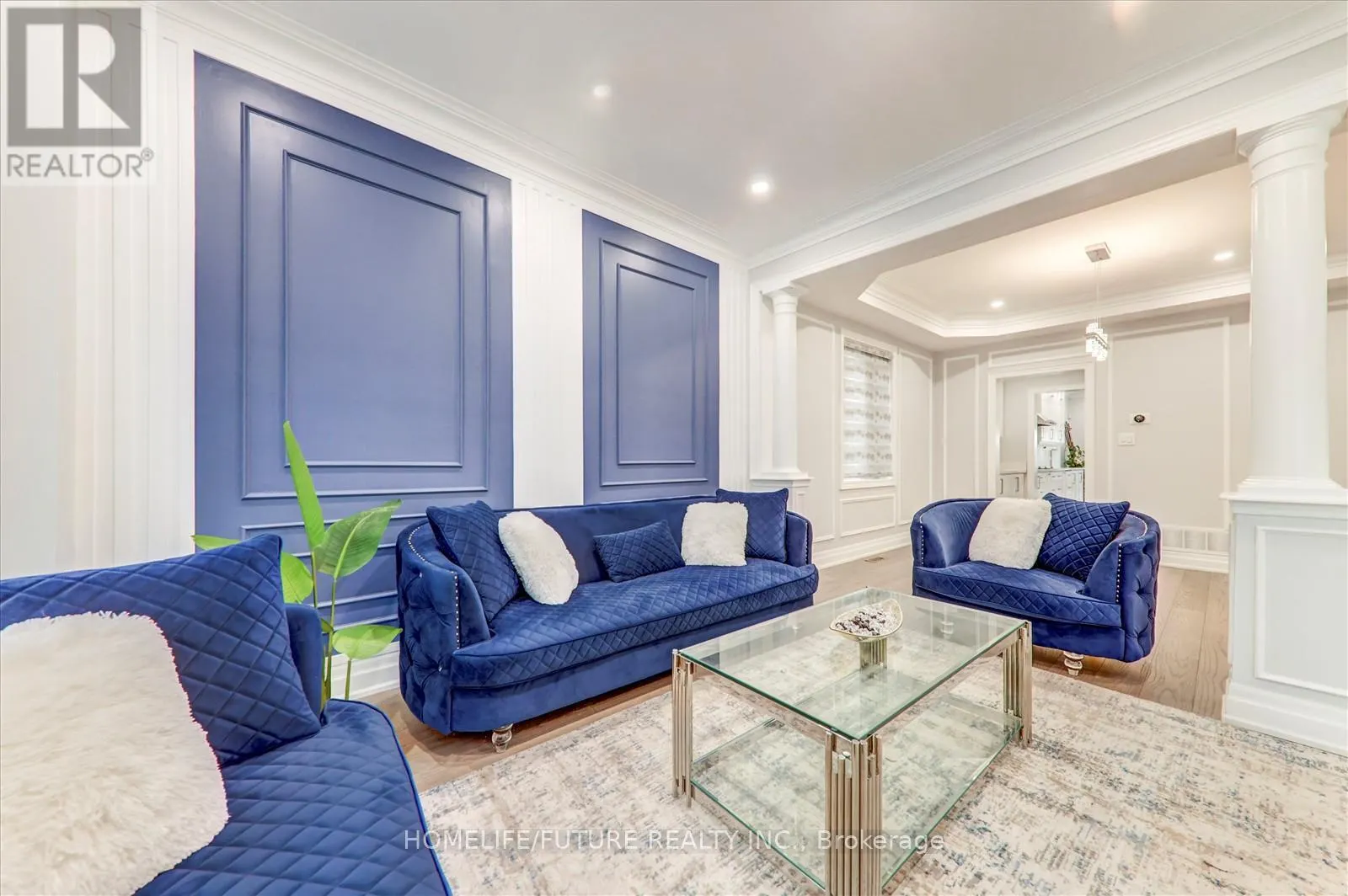 25 DONHAVEN ROAD