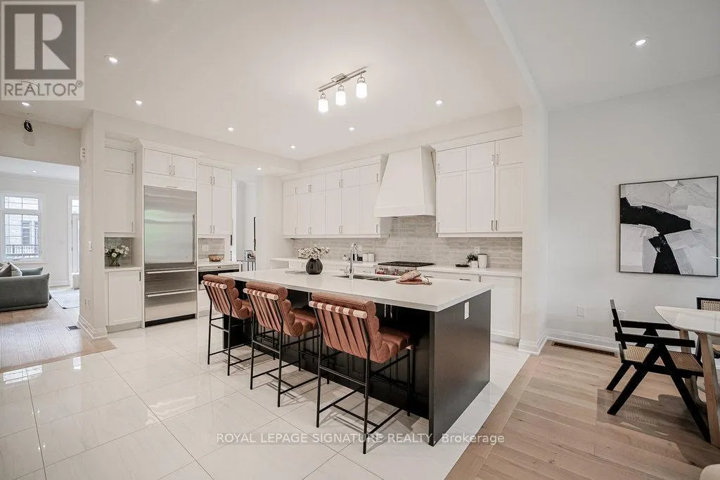 80 WEST VILLAGE LANE