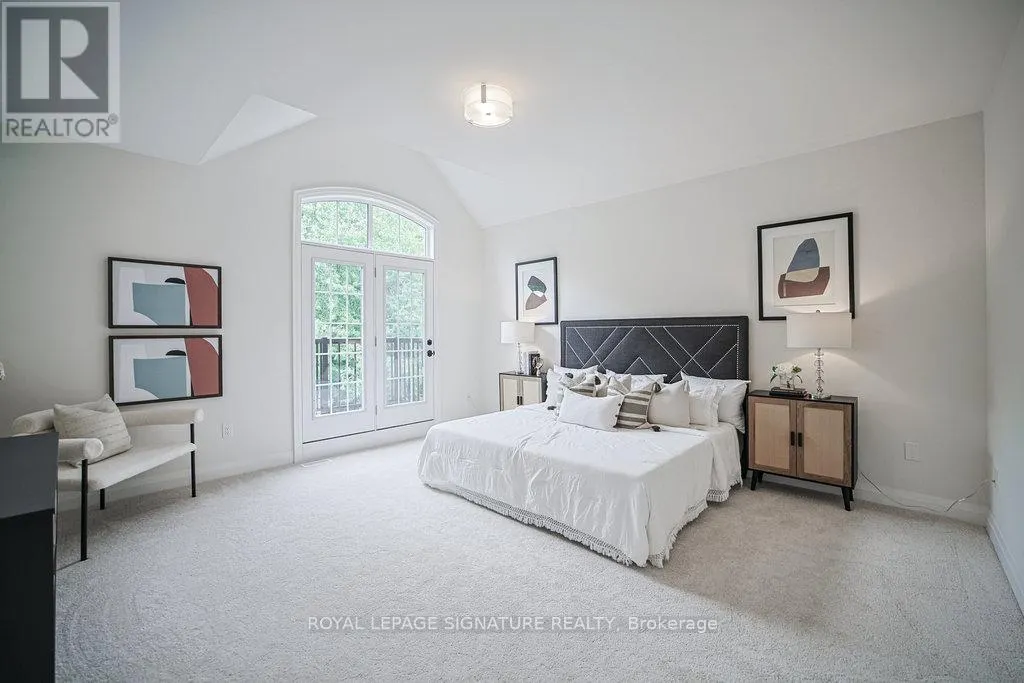 80 WEST VILLAGE LANE