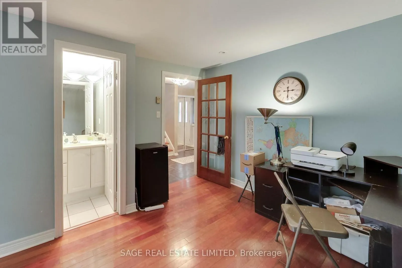 6 DUNSINANE DRIVE