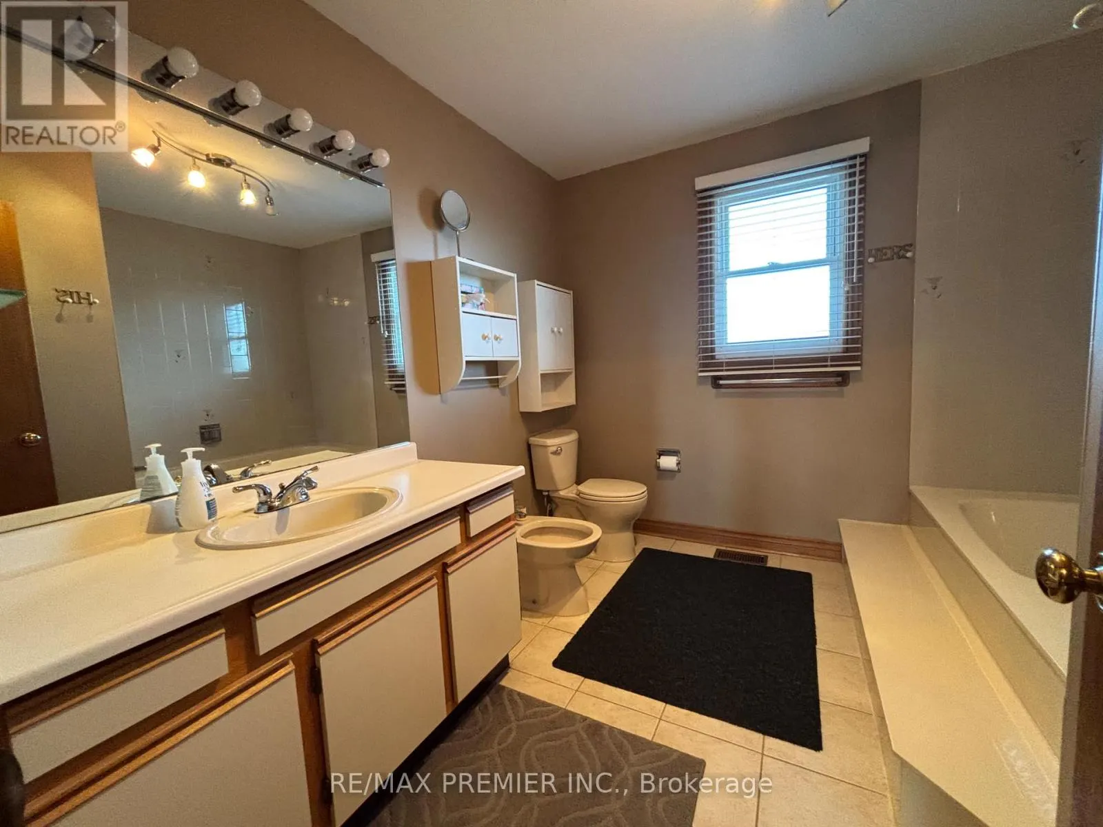 160 FIORI DRIVE