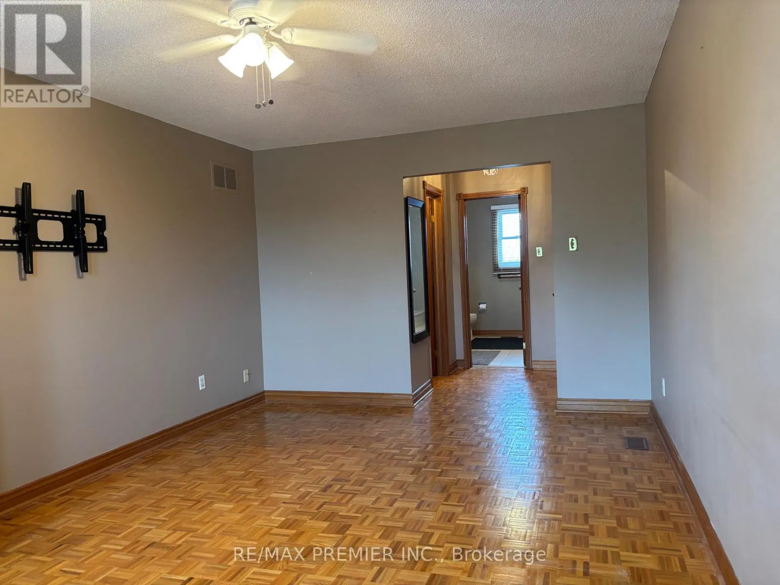 160 FIORI DRIVE