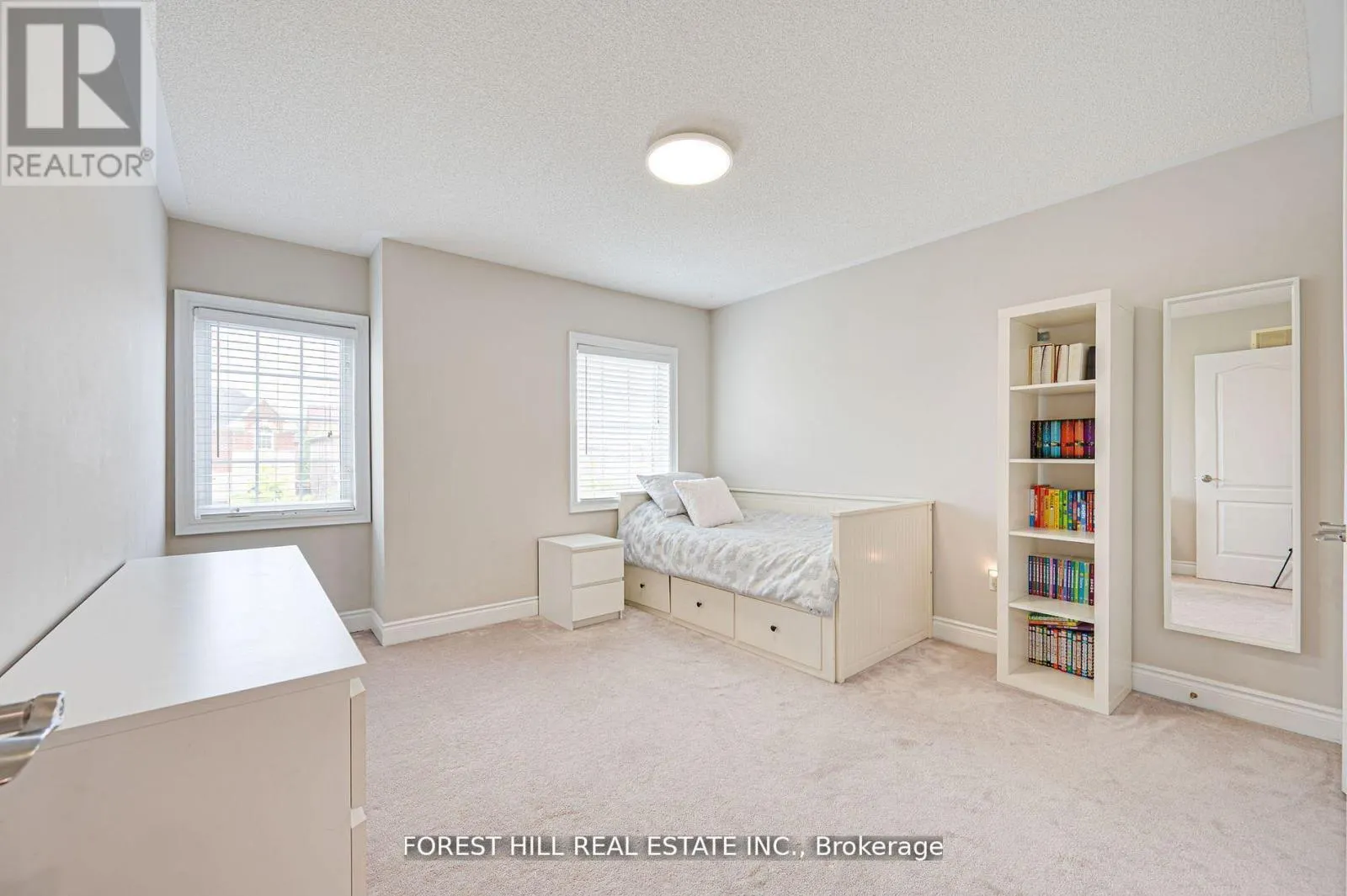 473 APPLE BLOSSOM DRIVE