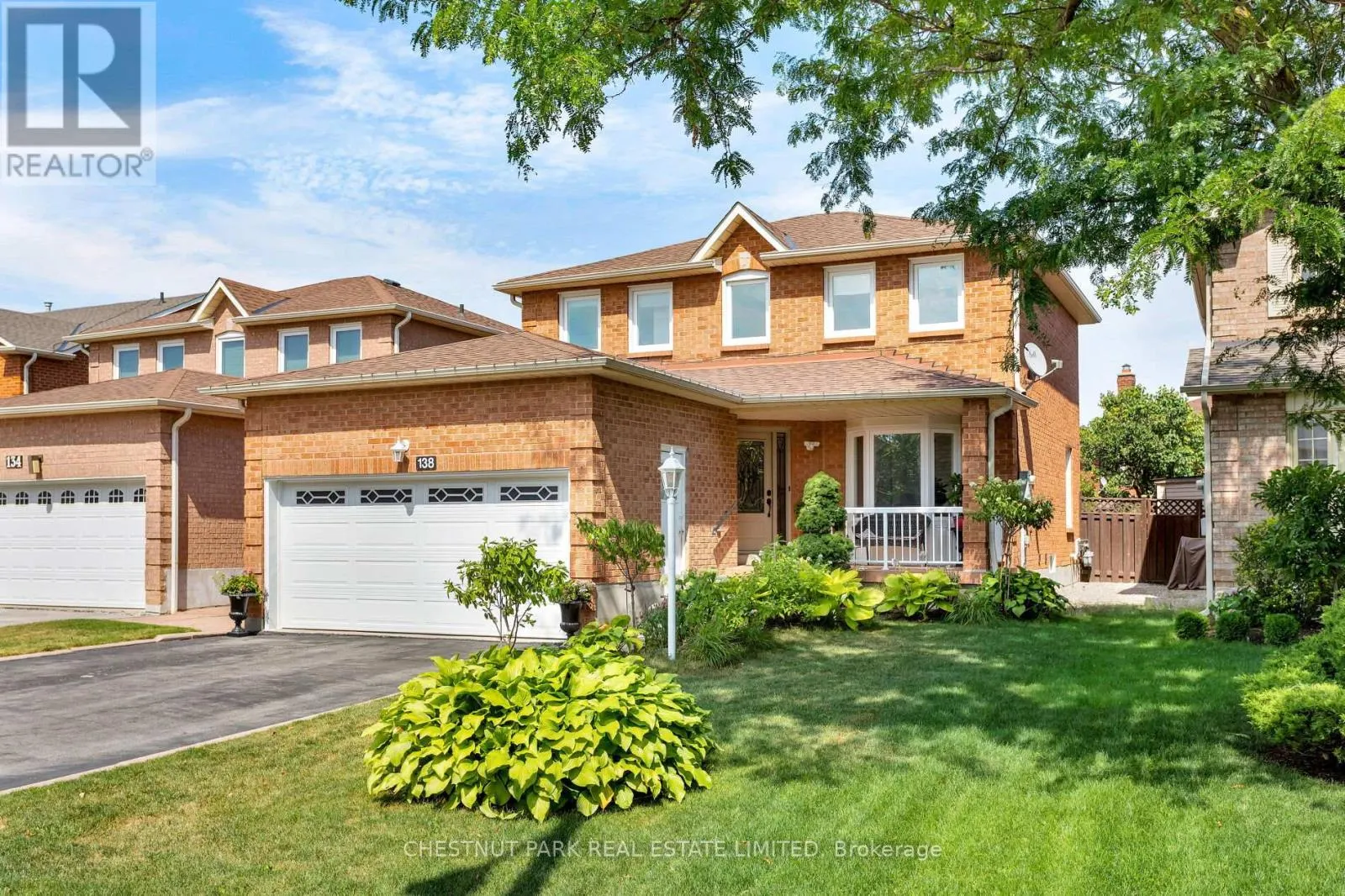 138 LARGO CRESCENT