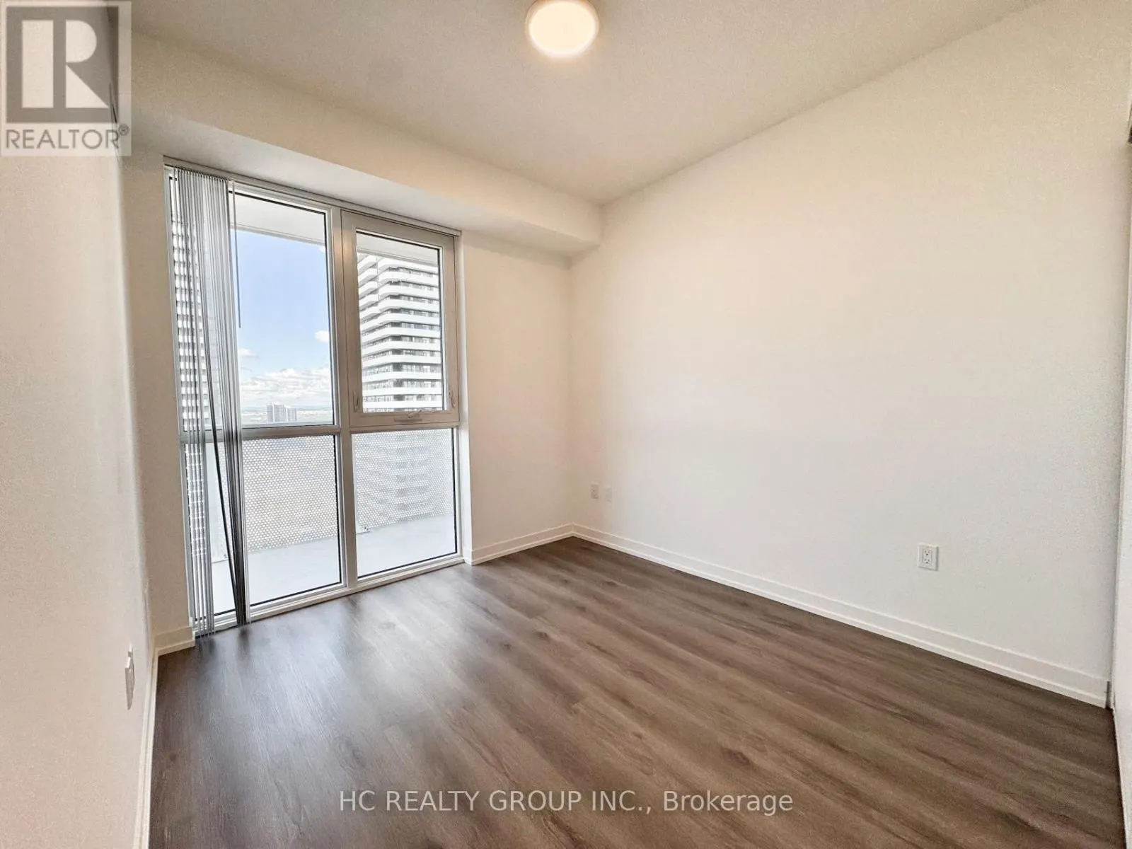 3602 - 28 INTERCHANGE WAY
