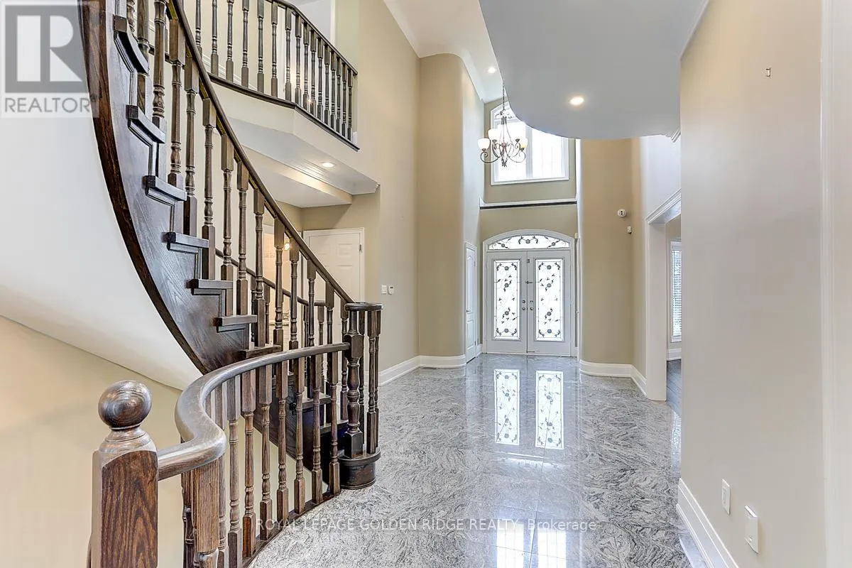 11 HILLSBOROUGH COURT