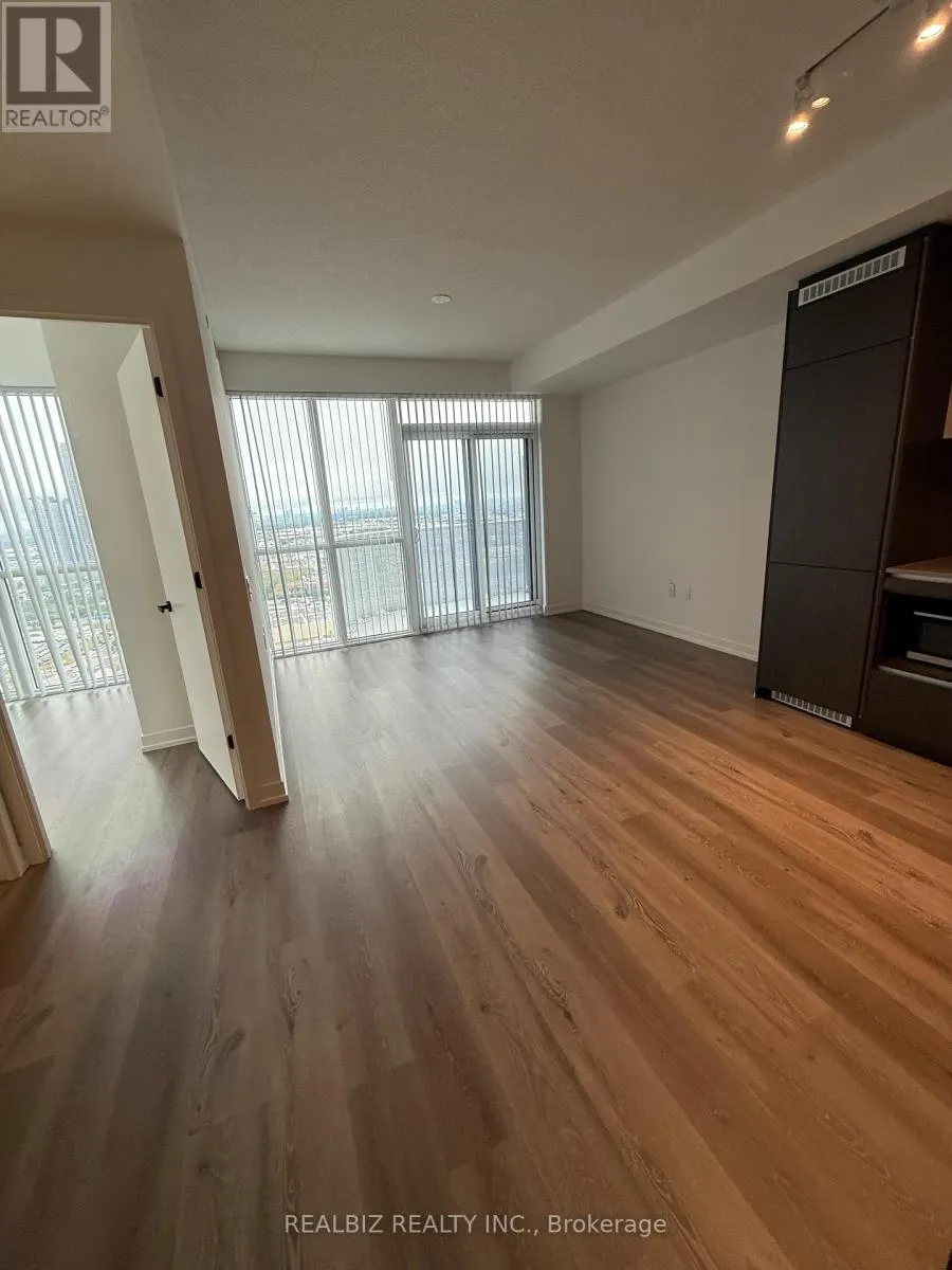 3505 - 28 INTERCHANGE WAY