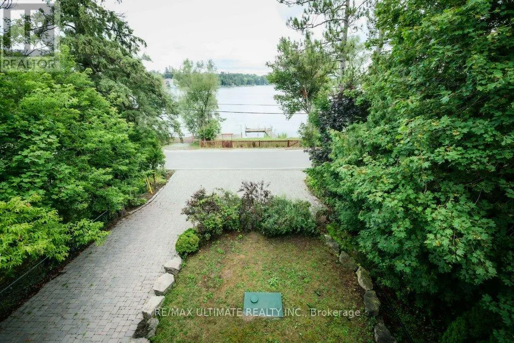 5737 LAKESHORE ROAD