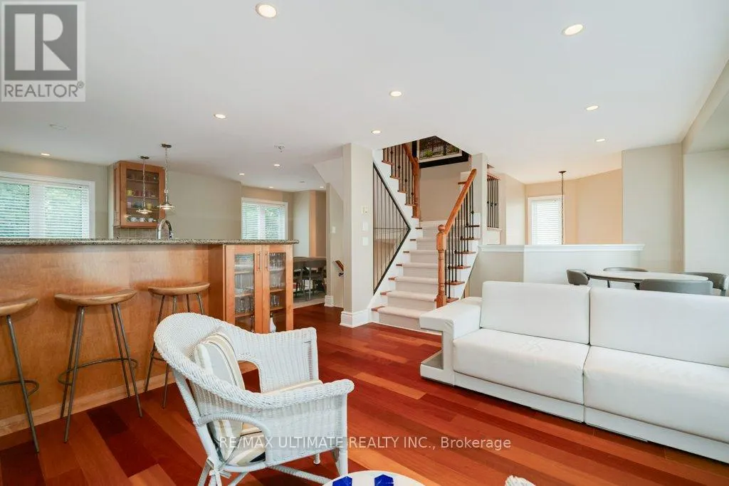 5737 LAKESHORE ROAD